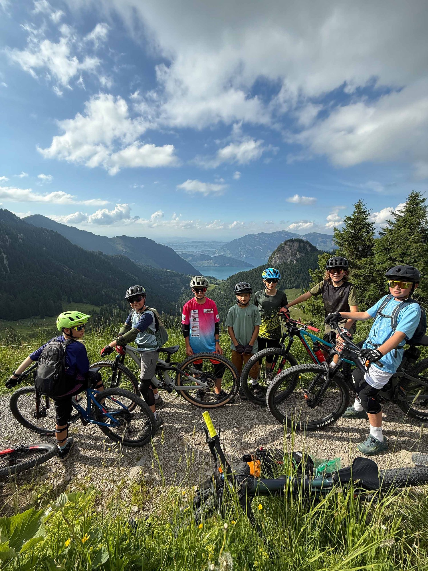 JO on Bike mit Mountainbike Beckenried