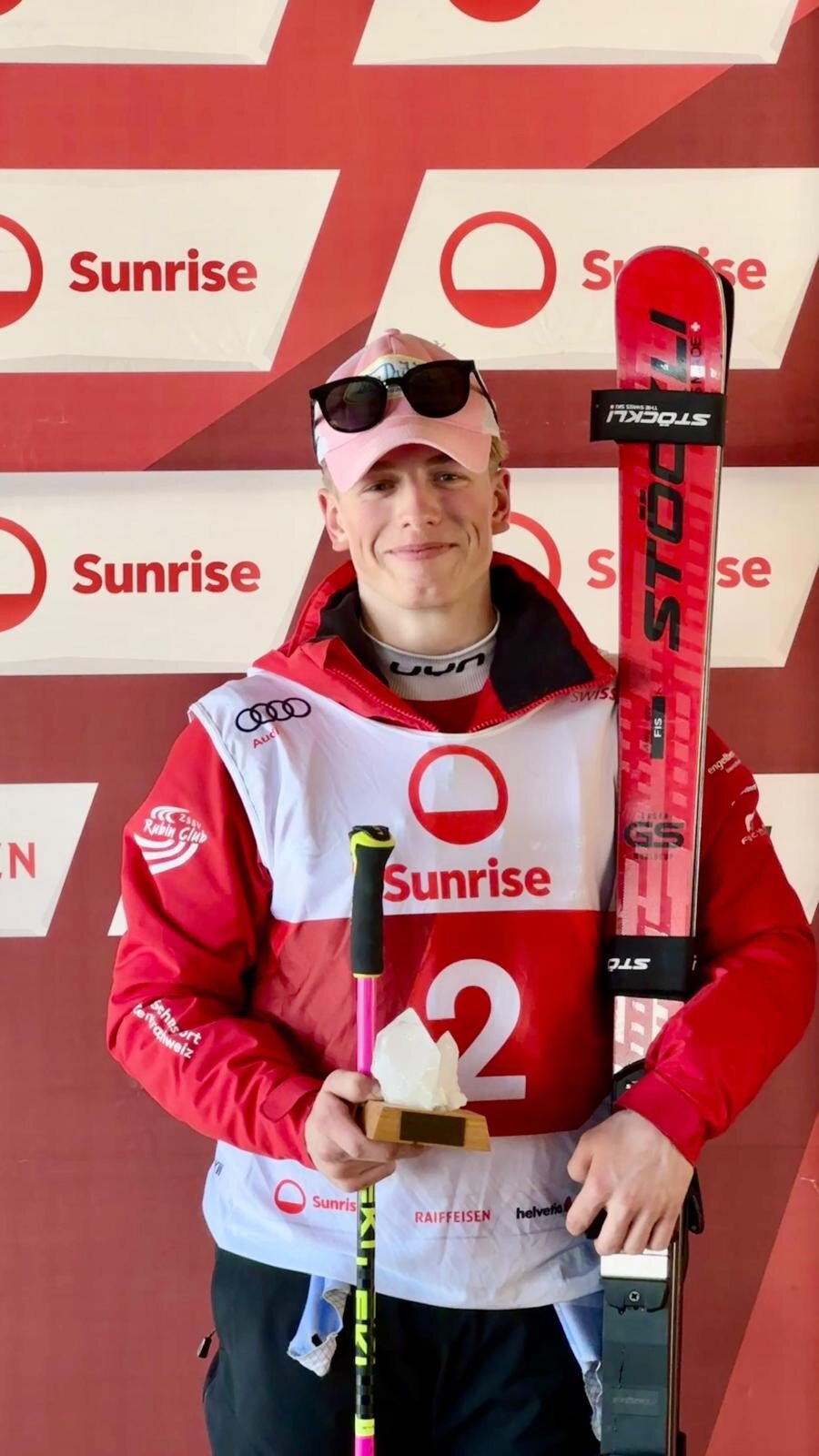 Nino Berlinger triumphiert beim Sunrise Cup